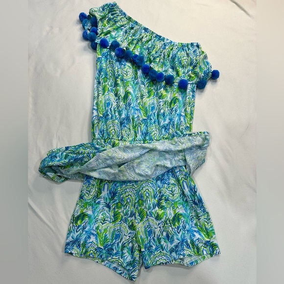 Lilly Pulitzer XS skirt/short romper - Picture 3 of 8